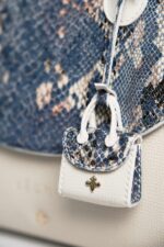 LE BLUE PYTHON - Image 4